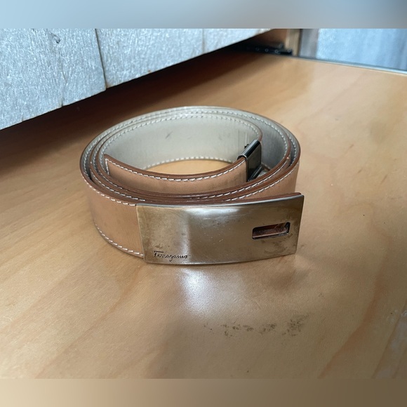 Salvatore Ferragamo Adjustable Hug belt - Picture 1 of 8
